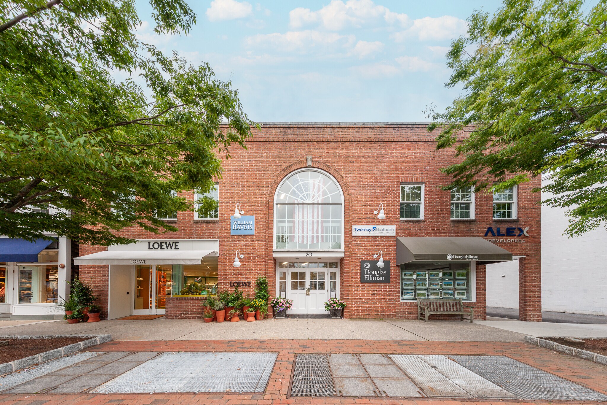 20 Main St, East Hampton, NY for Rent