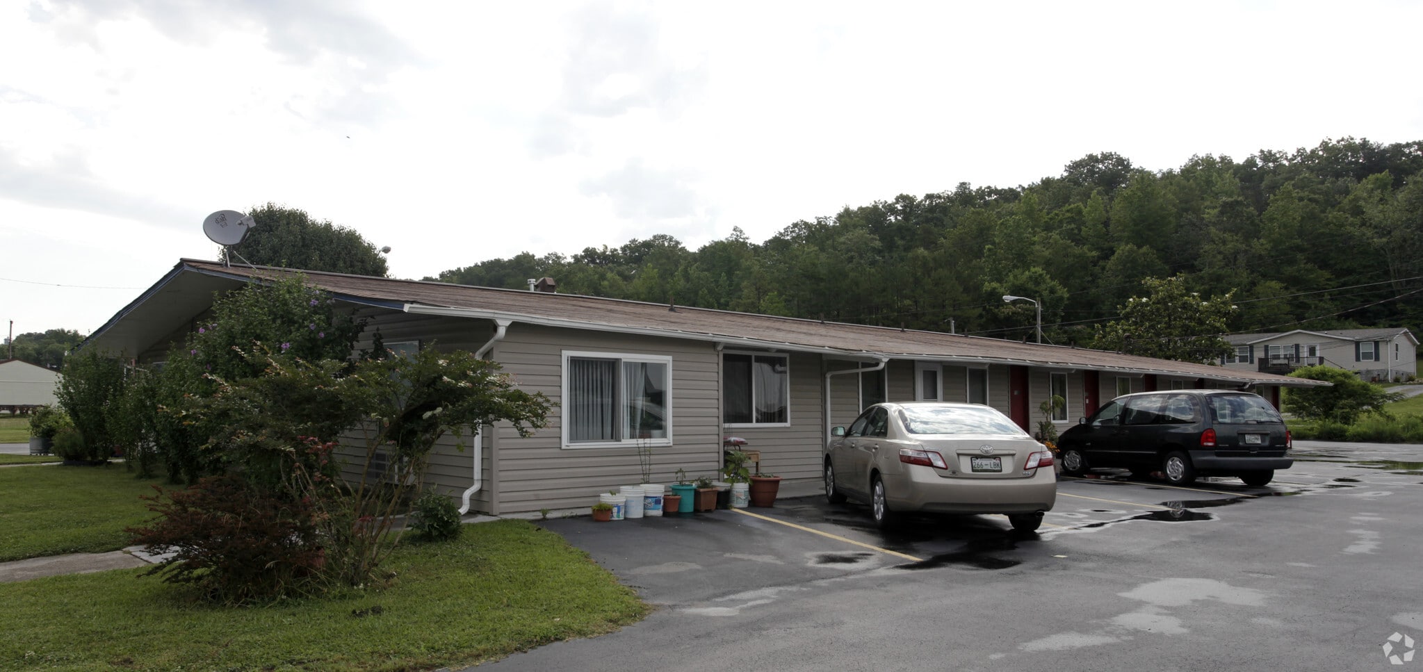 608 S Gateway Ave, Rockwood, TN for Sale