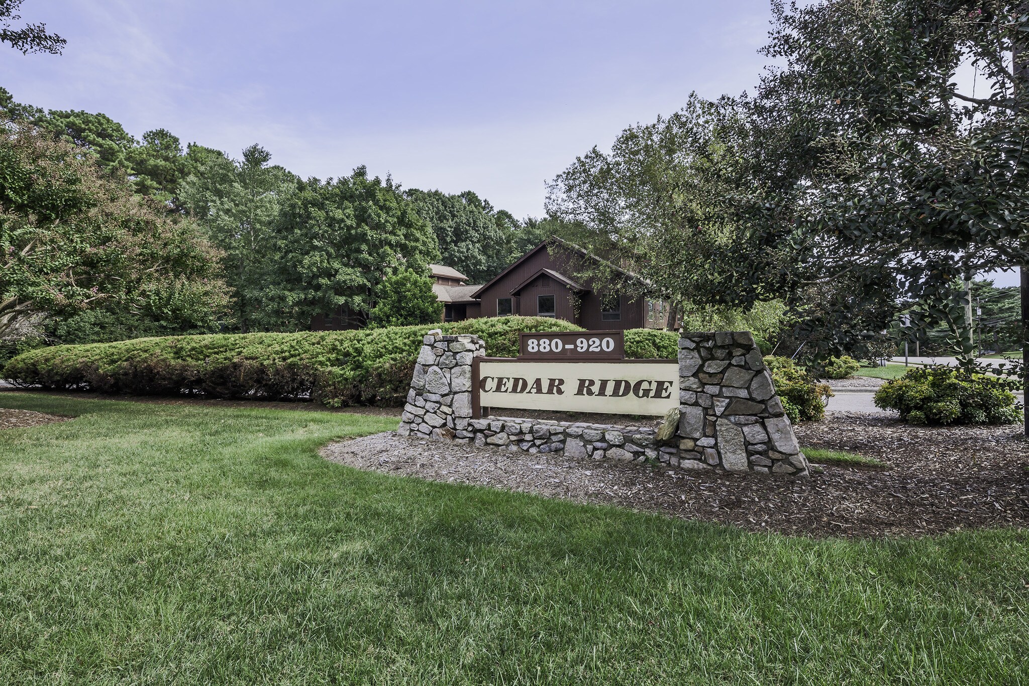 880 Martin Luther King Jr Blvd Chapel Hill, NC 27514 Office Property