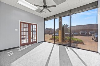 Tomball, TX Office/Medical - 990 Village Sq