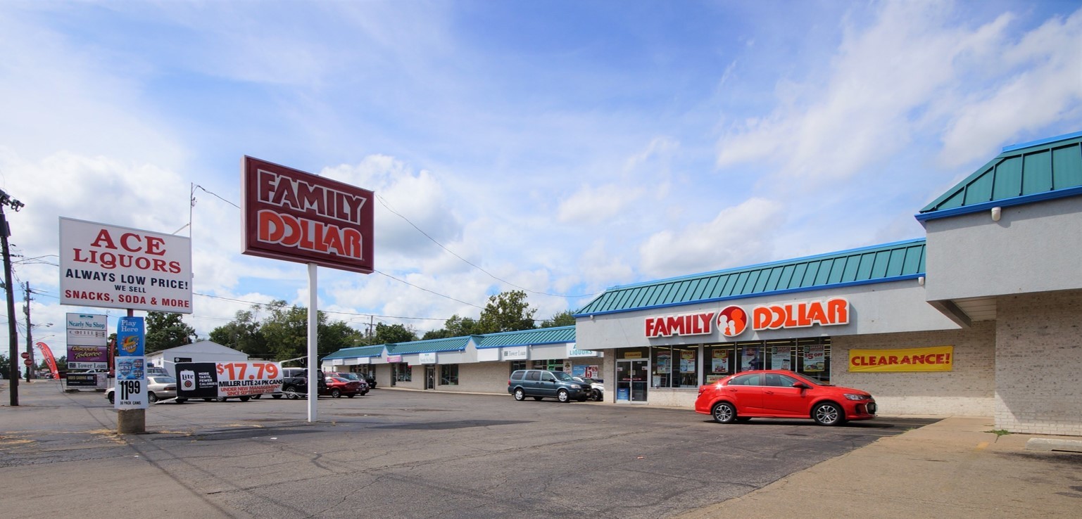 1001-1105 Derby St, Pekin, IL for Rent