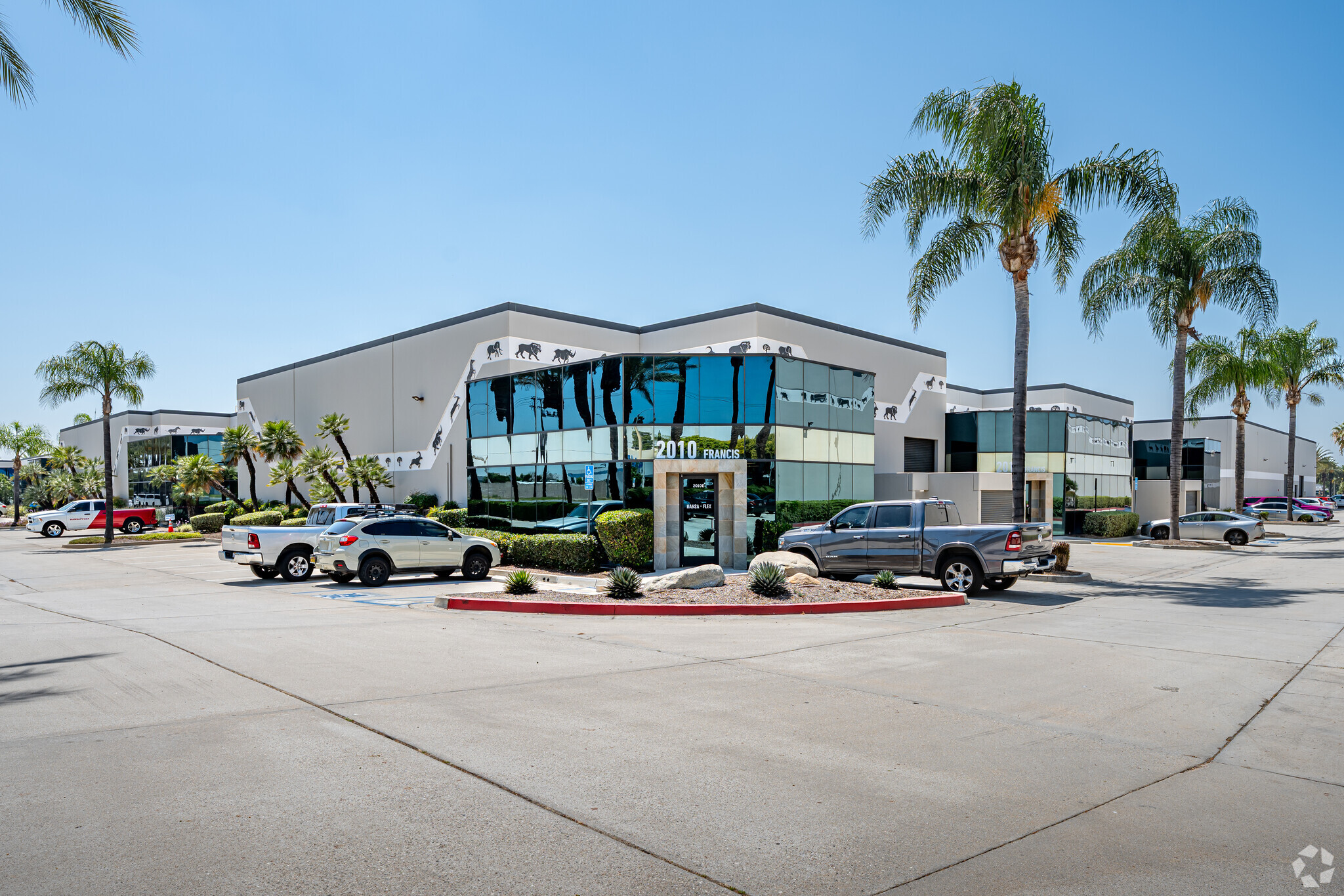 2037-2077 S Vineyard Ave, Ontario, CA for Rent