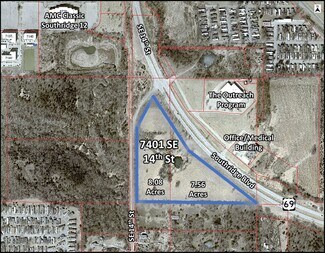 Des Moines, IA Commercial Land - 7401 SE 14th St