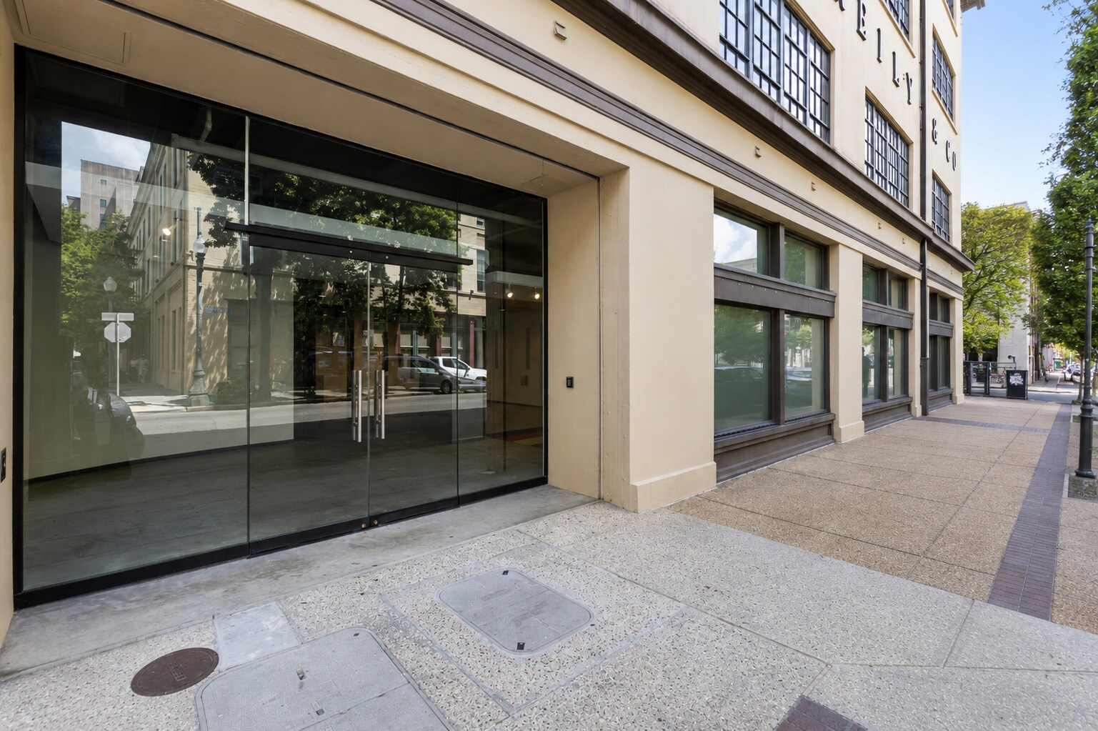 640 Magazine St, New Orleans, LA for Rent