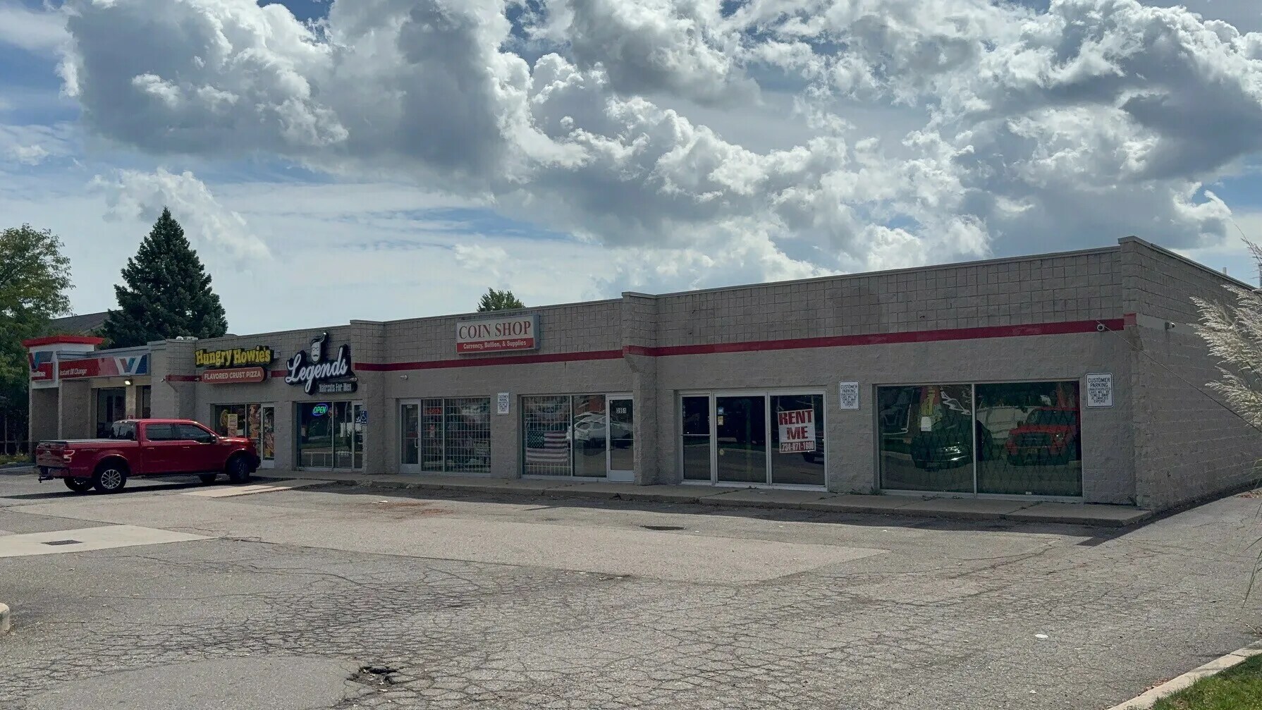 3921 West Rd, Trenton, MI for Rent