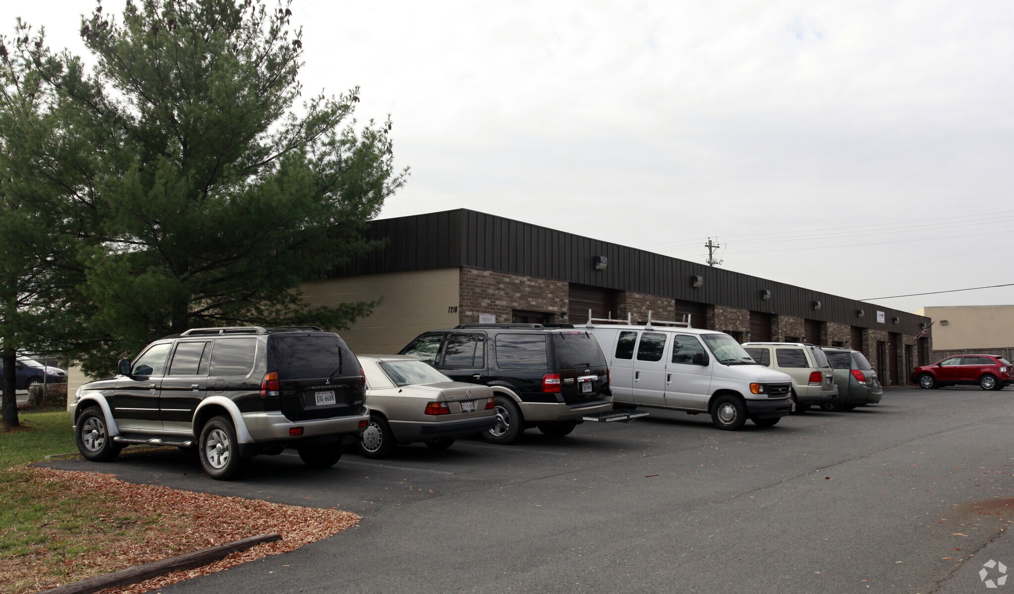 7210 Gary Rd Manassas, VA 20109 Industrial Property for Lease on