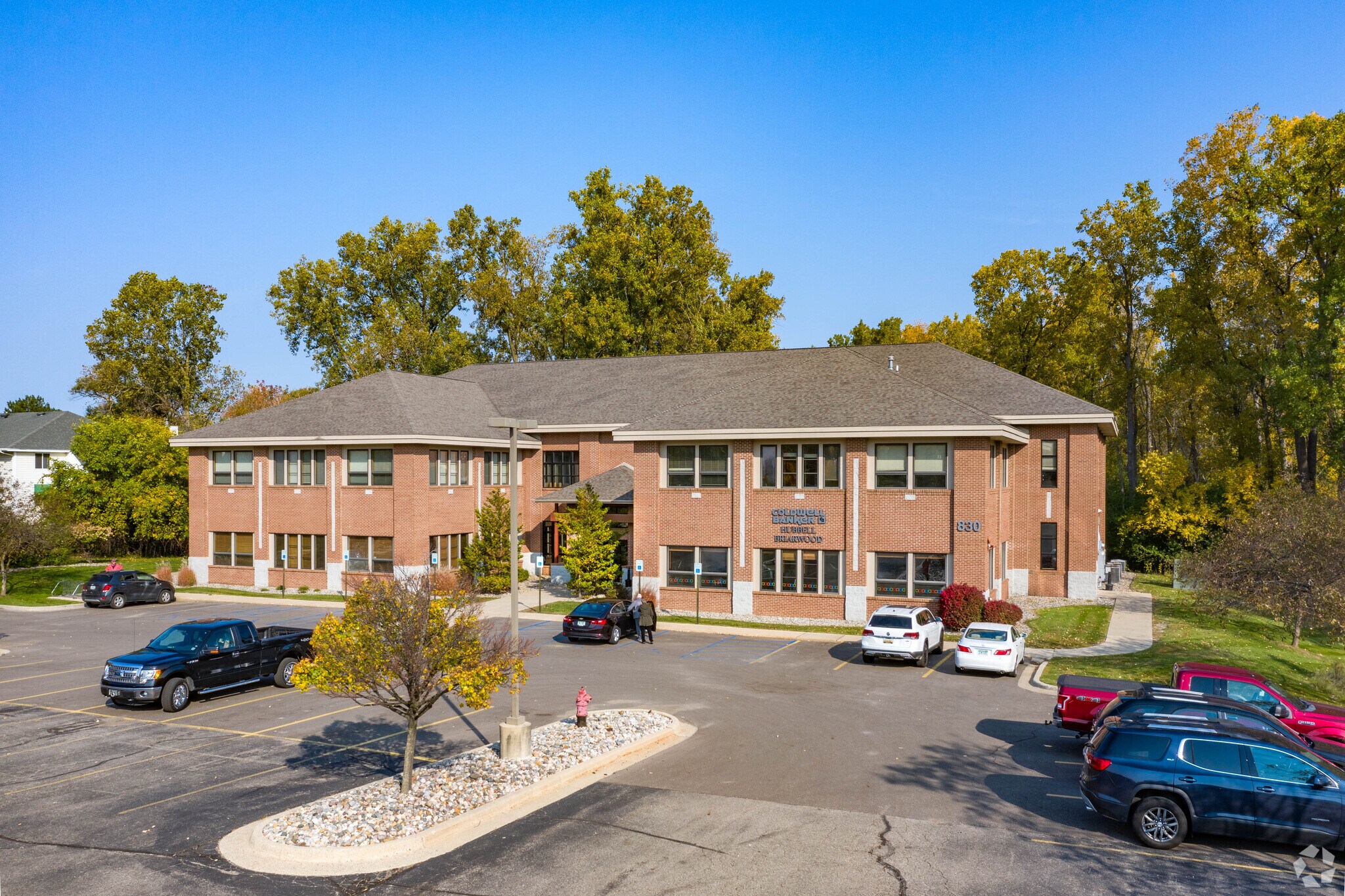 830 W Lake Lansing Rd, East Lansing, MI for Rent