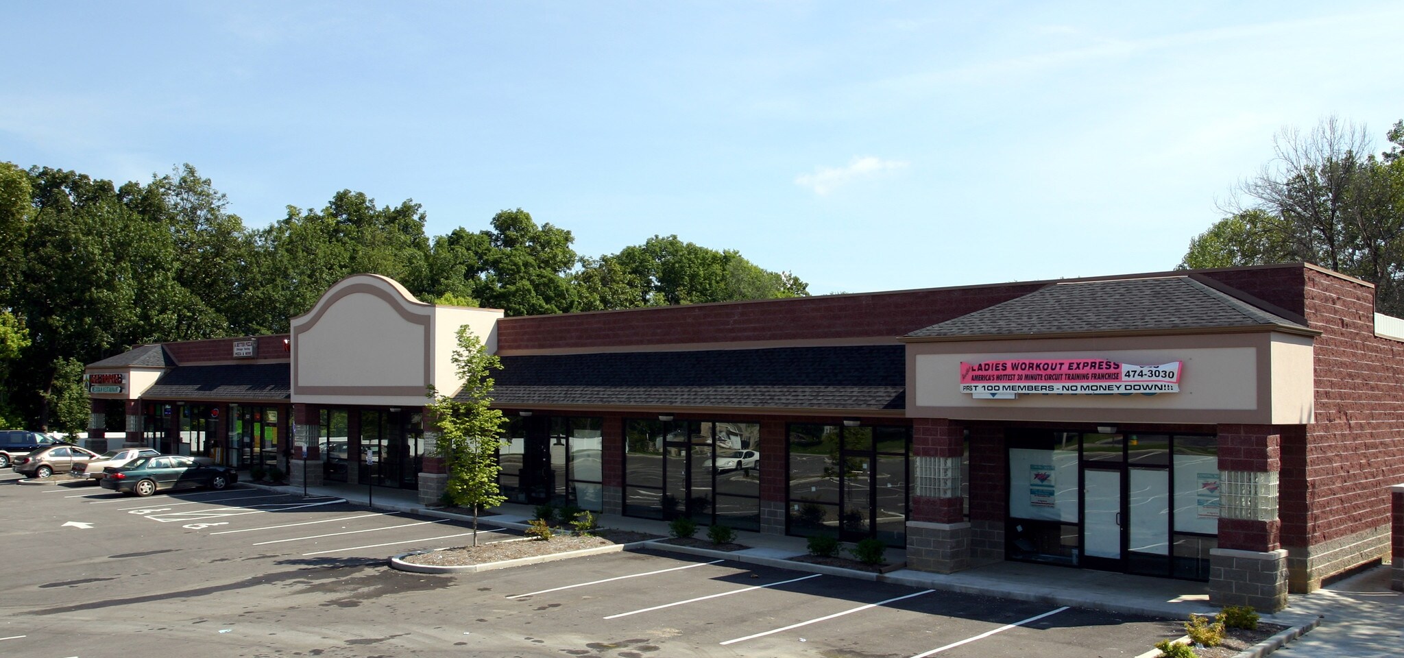 608 N Main St, O'Fallon, MO for Rent