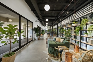 San Diego, CA Coworking Space - 17190 Bernardo Center Dr