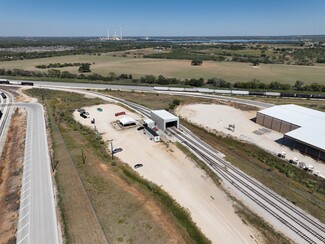 Elmendorf, TX Industrial - 16492 Old Corpus Christi Rd