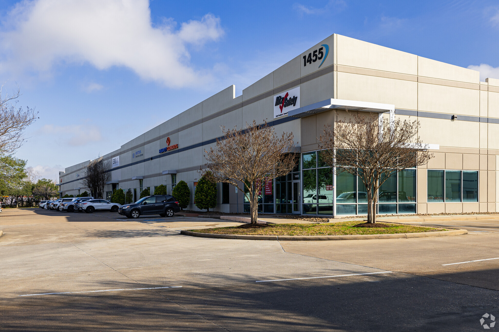 1455 E Sam Houston Pky S, Pasadena, TX for Rent
