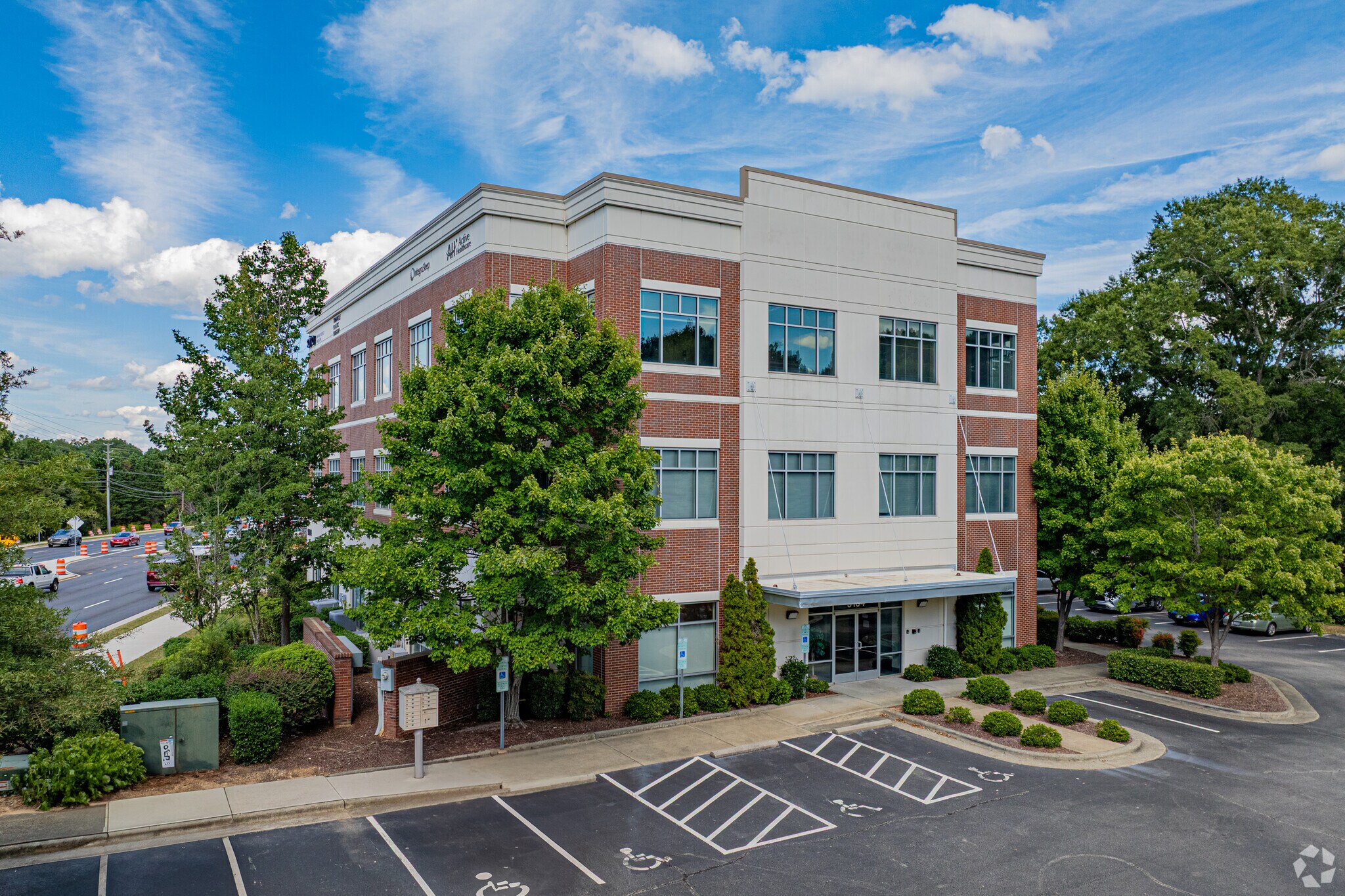 9104 Falls Of Neuse Rd, Raleigh, NC for Rent