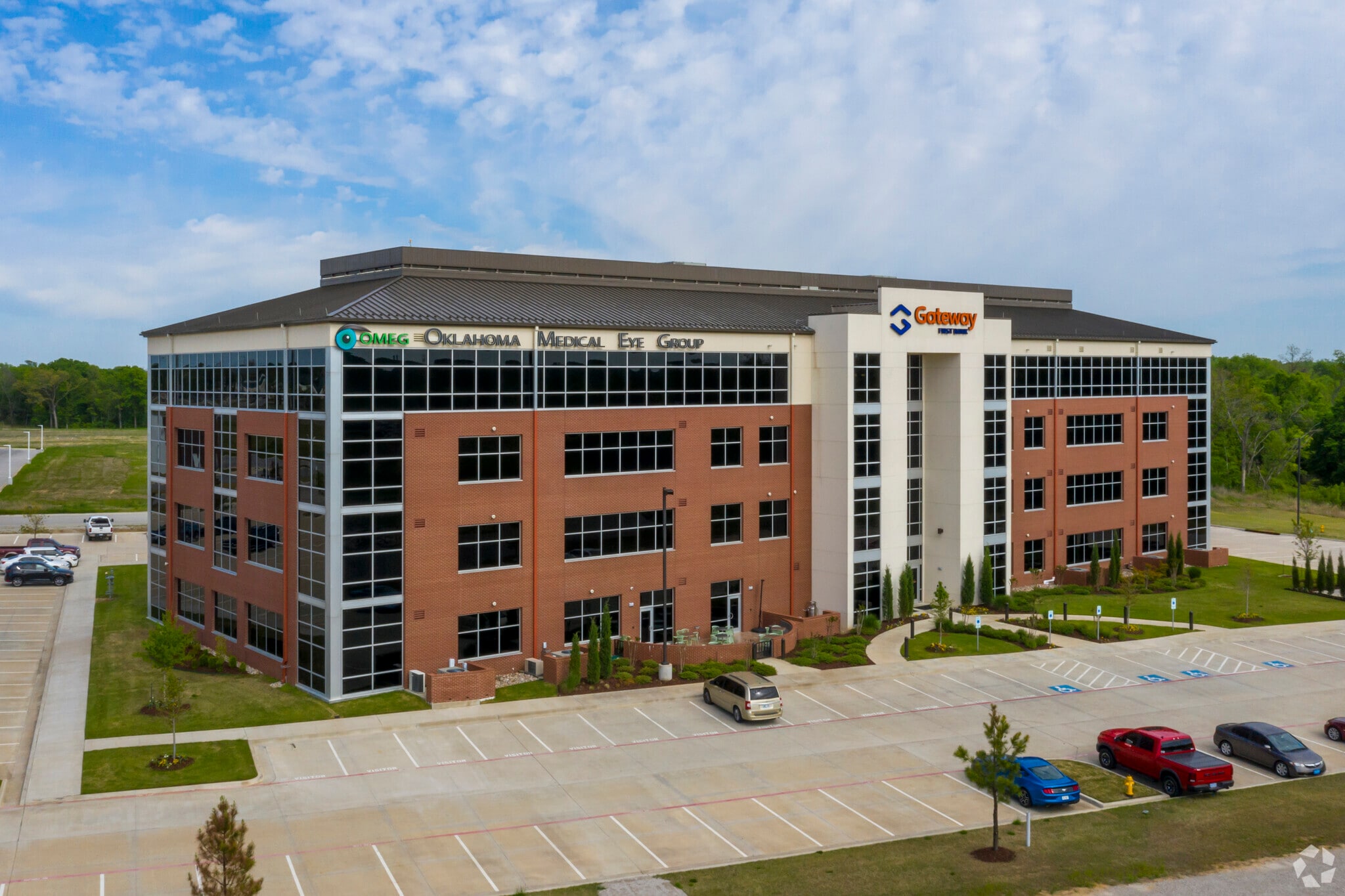 244 S Gateway Pl, Jenks, OK for Rent