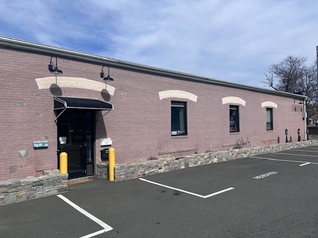 9 S Colony St, Wallingford, CT for Rent