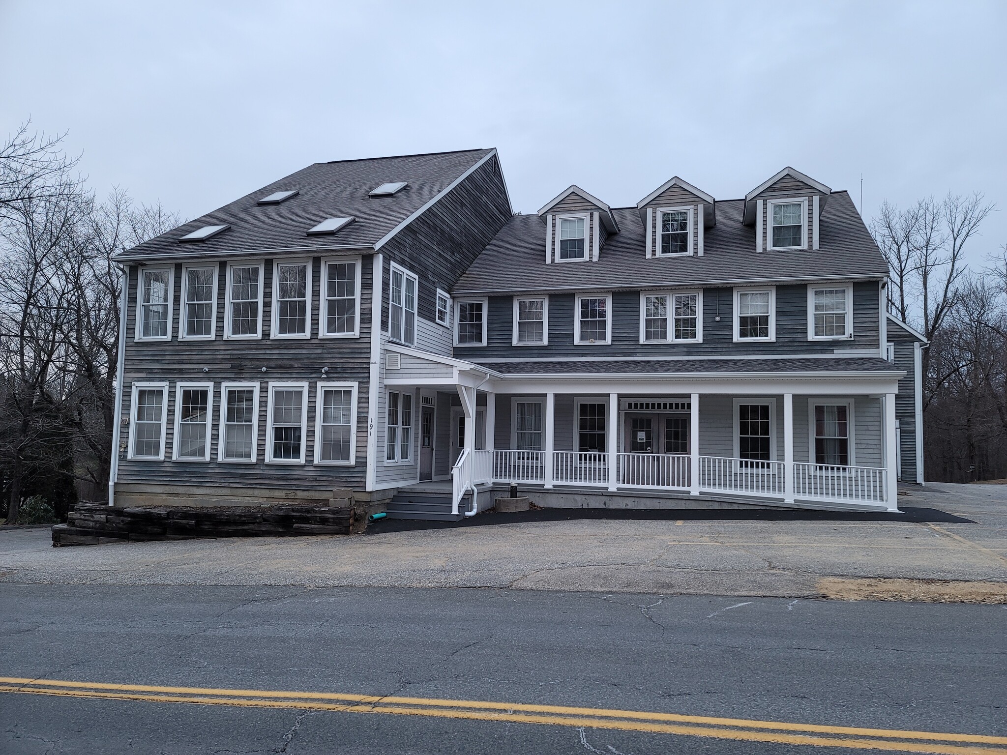 191 City Depot Rd, Charlton, MA for Rent