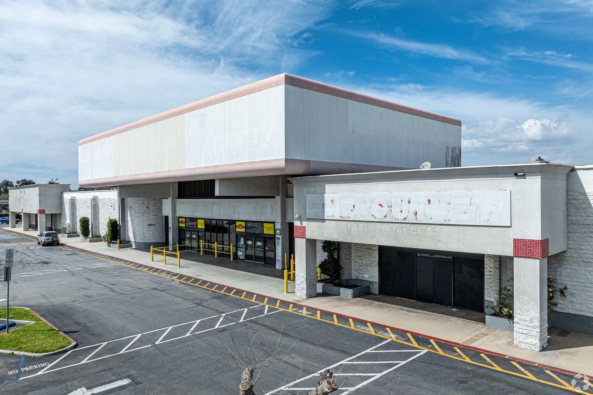 10841-10901 Imperial Hwy, Norwalk, CA for Rent