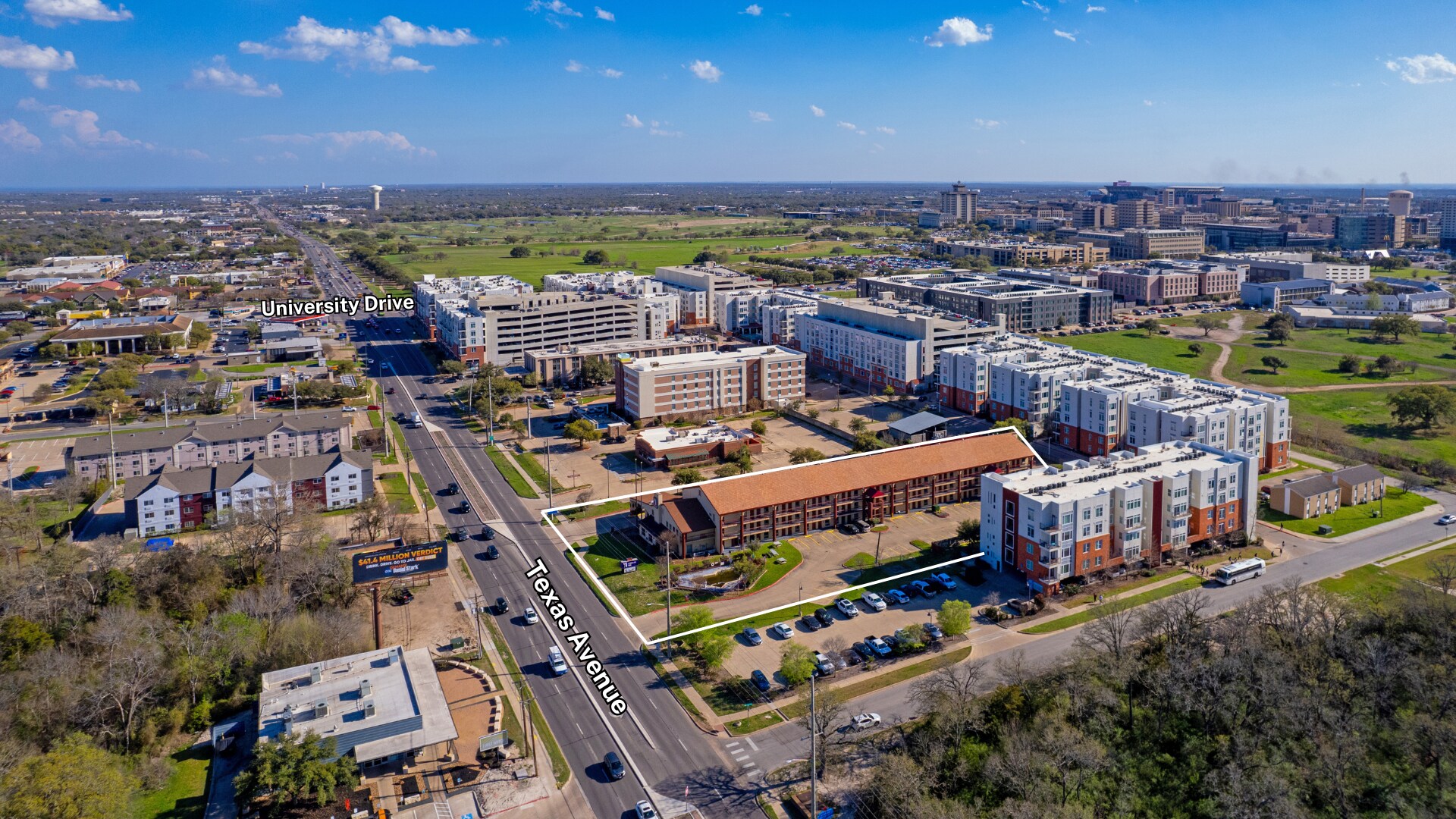 104 Texas Ave S, College Station, TX for Sale