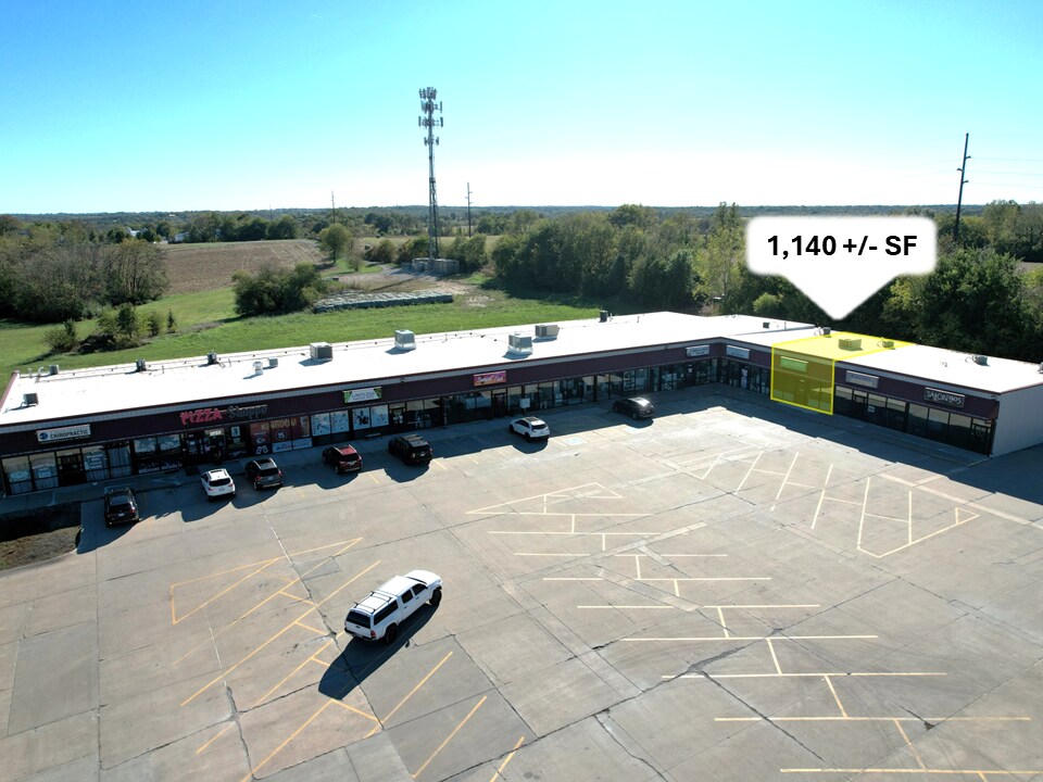 901-925 W Highway 92, Kearney, MO for Rent