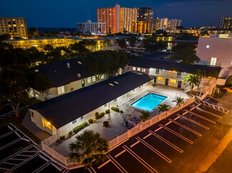Pompano Beach, FL Hospitality - 3208 SE 11th St