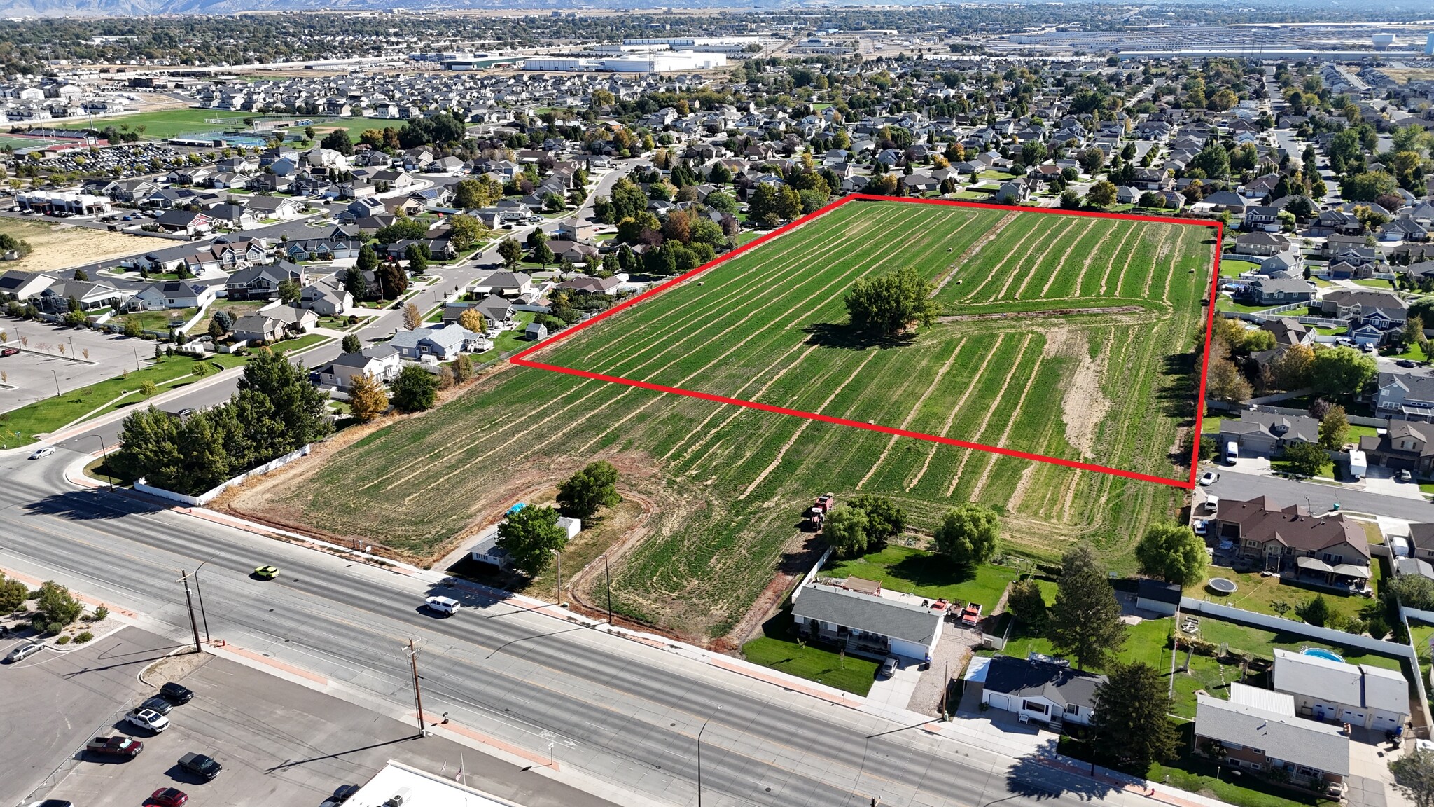 987 2000 w, Syracuse, UT for Sale