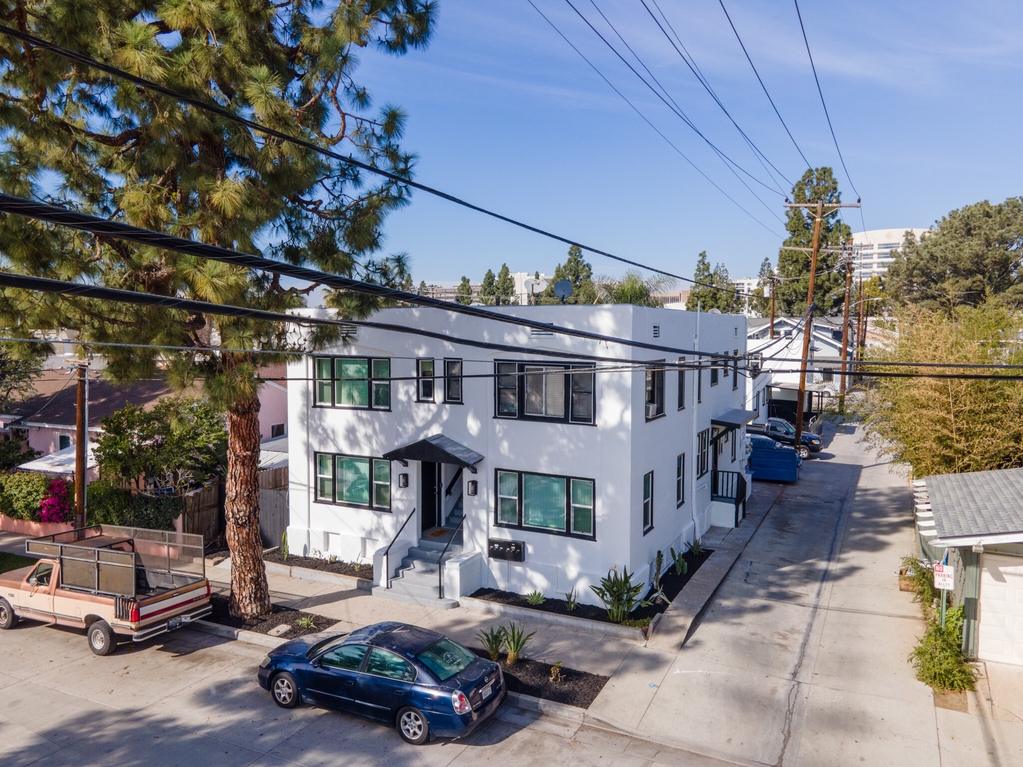 415 W Pine St, Santa Ana, CA for Sale