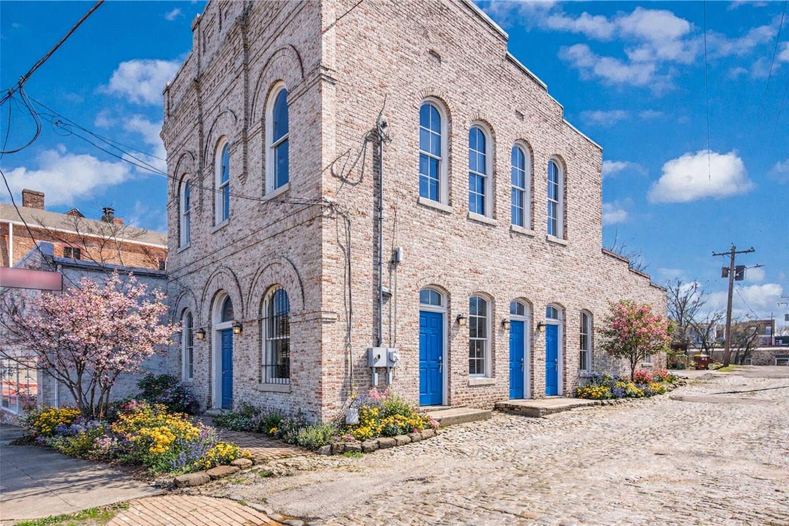 124 W Bank St, Petersburg, VA for Rent