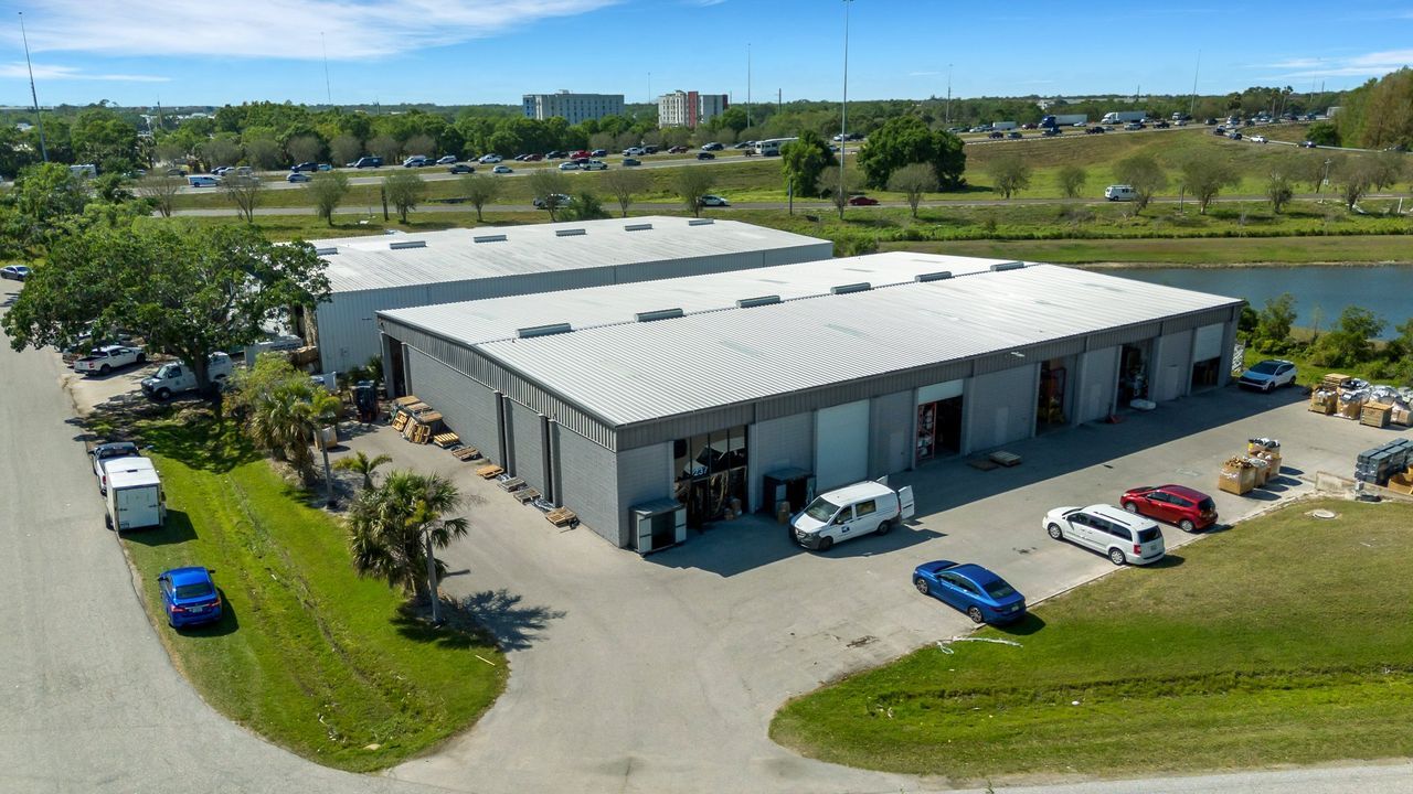 237 Interstate Blvd, Sarasota, FL for Sale