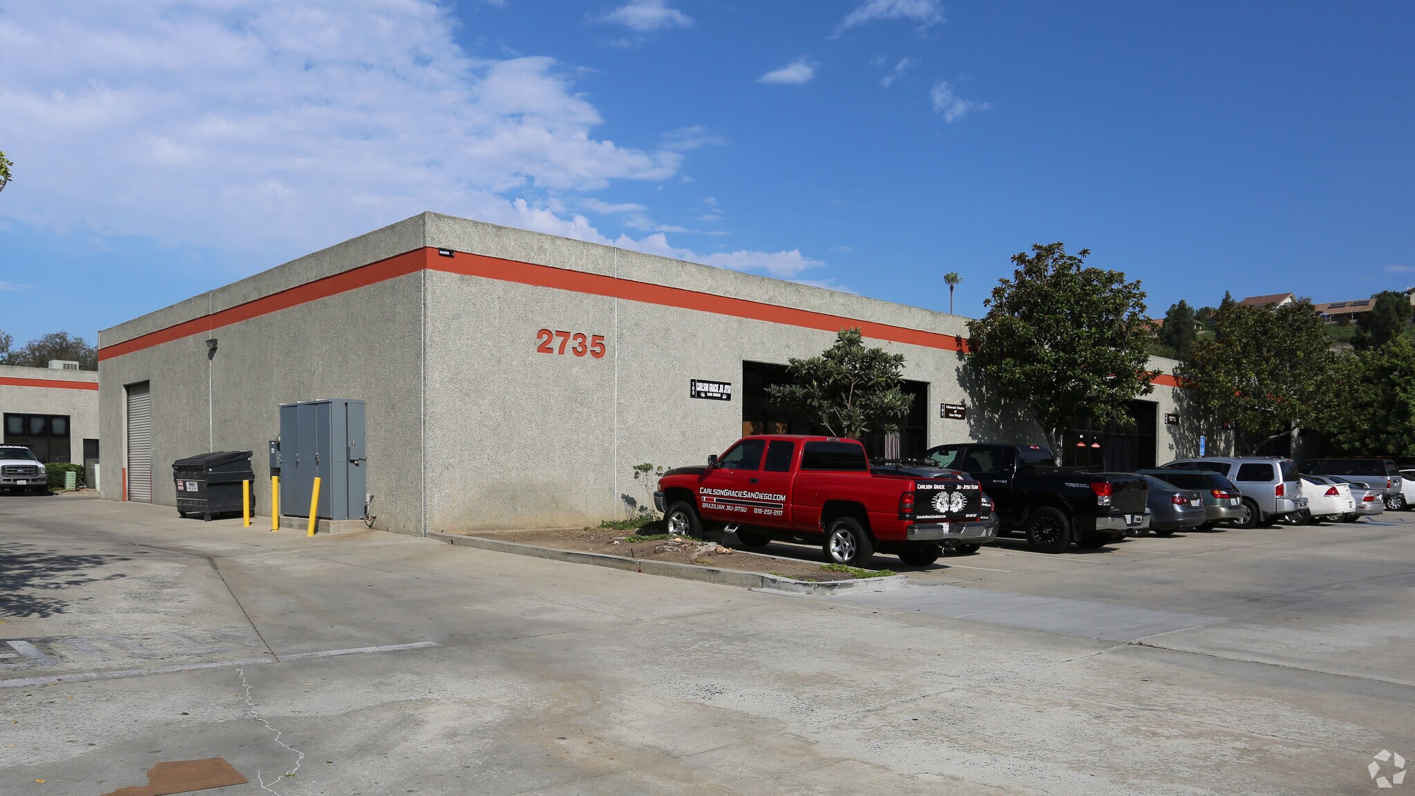 2735 Via Orange Way Spring Valley, CA 91978 Flex Property for Lease