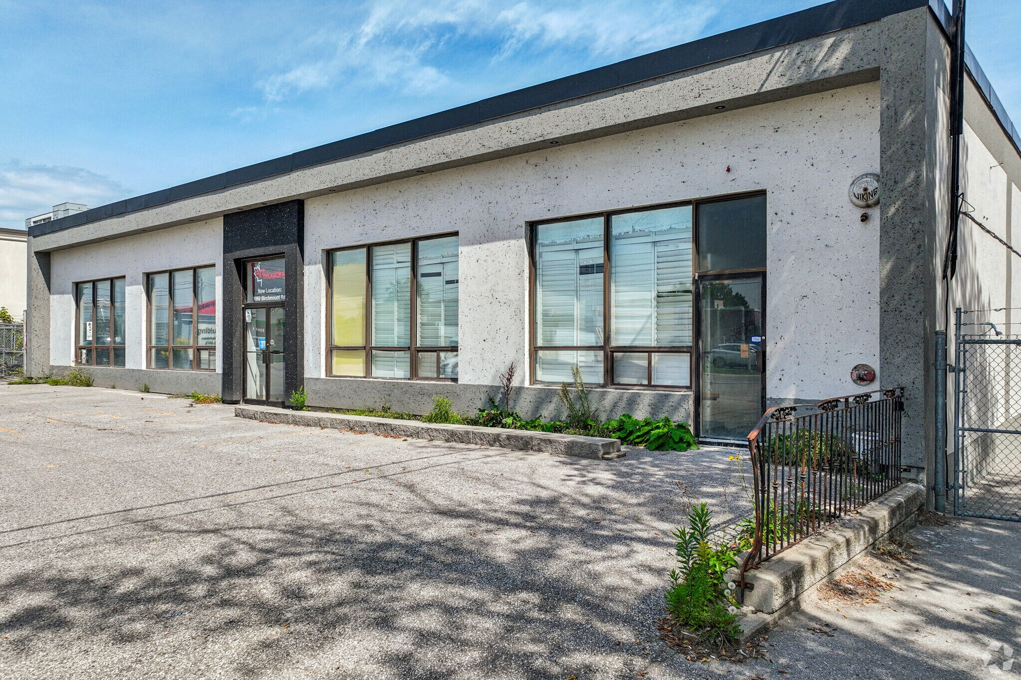49 Underwriters Rd, Toronto, ON for Sale