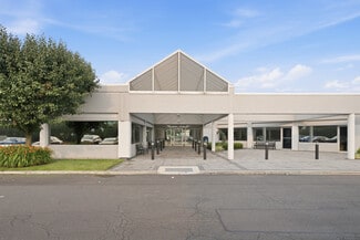University Plaza Medical Condominiums