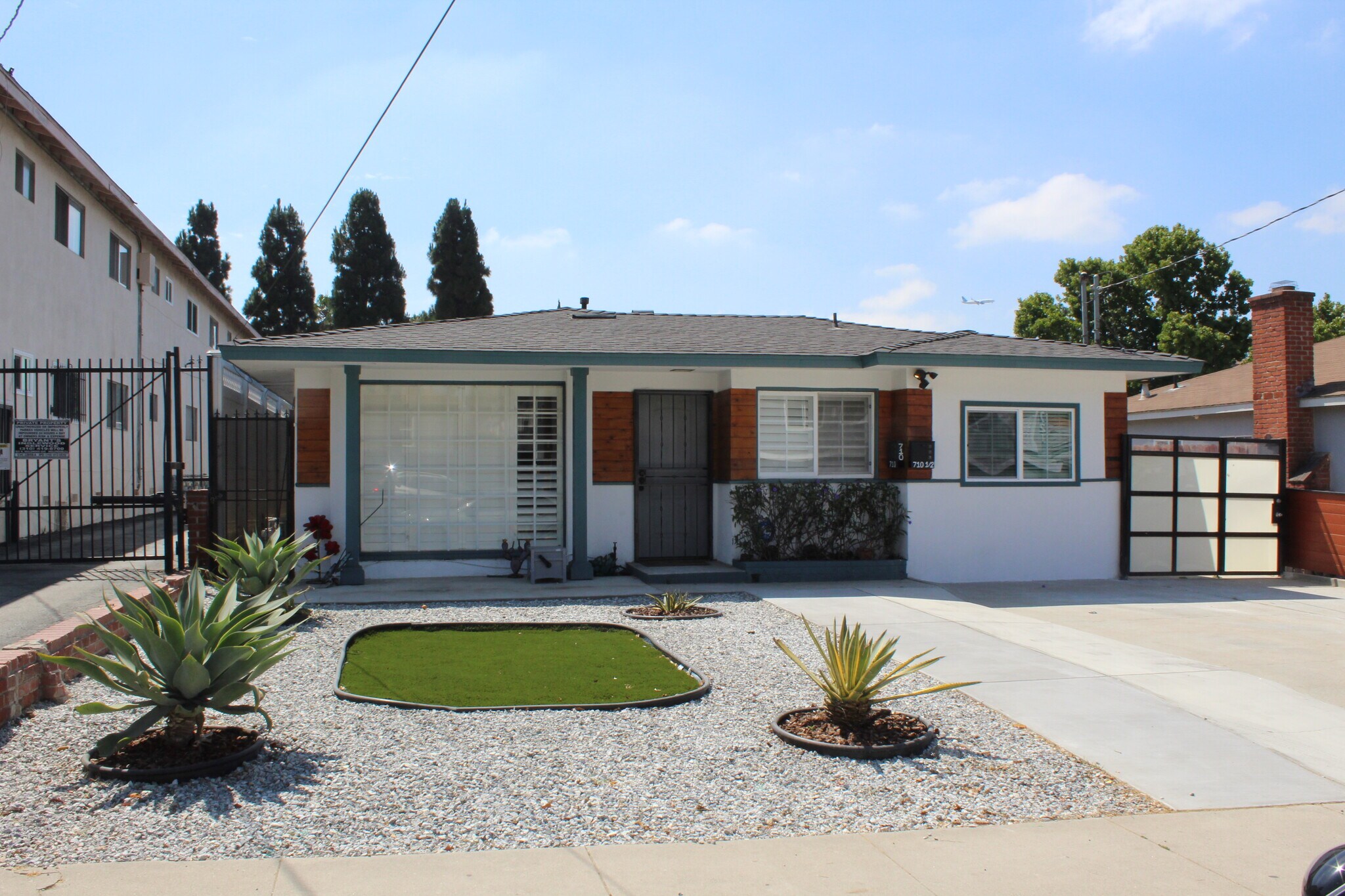 710 Venice Way, Inglewood, CA for Sale