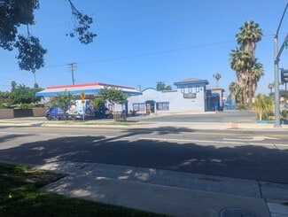 Riverside, CA Car Washes - 2100 University Ave