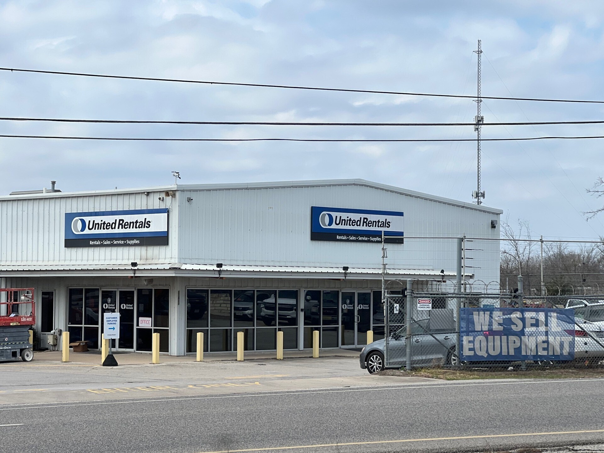 17600 Interstate 35, Buda, TX for Sale