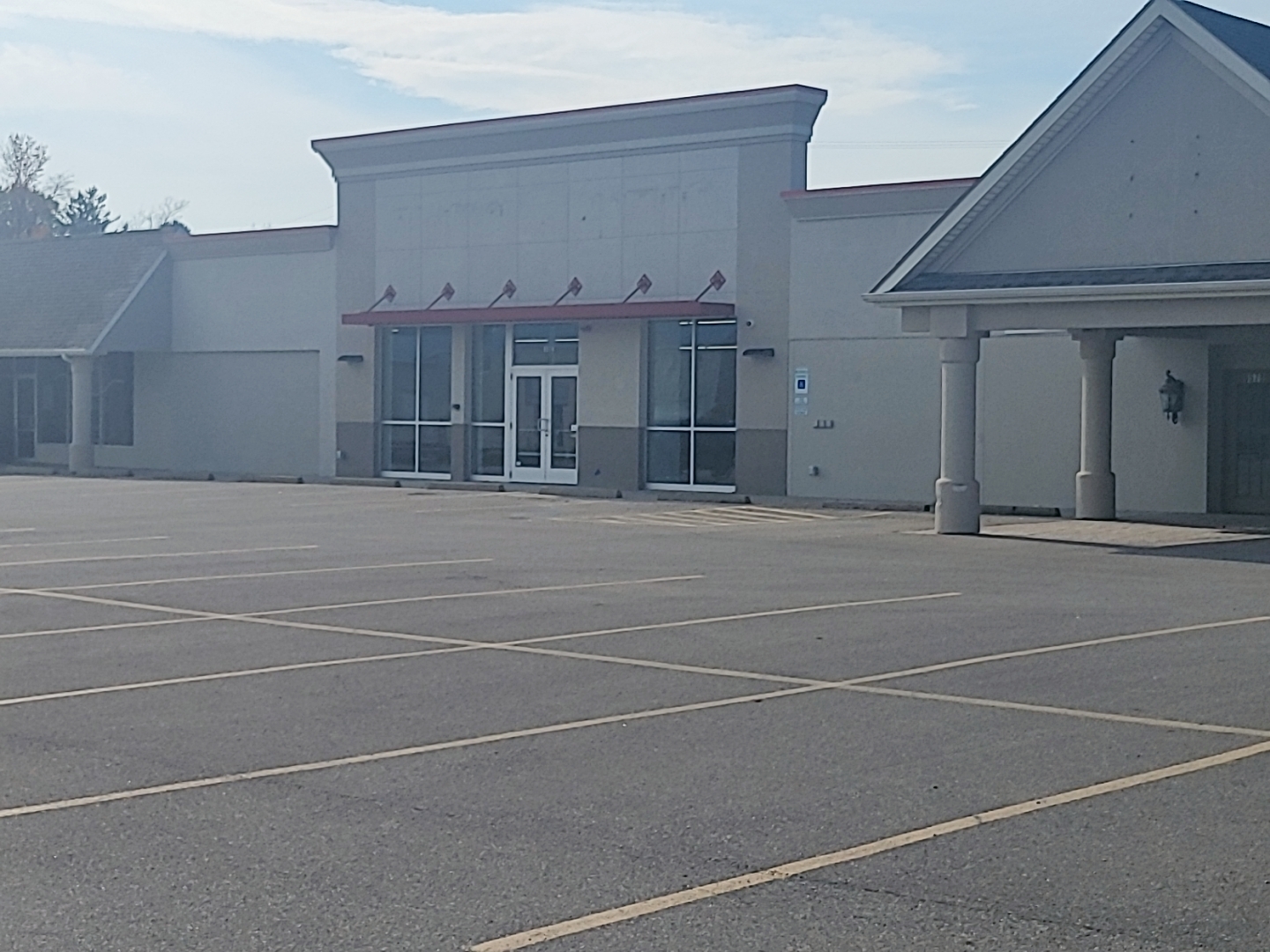 8560-8578 Market St, Boardman, OH for Rent