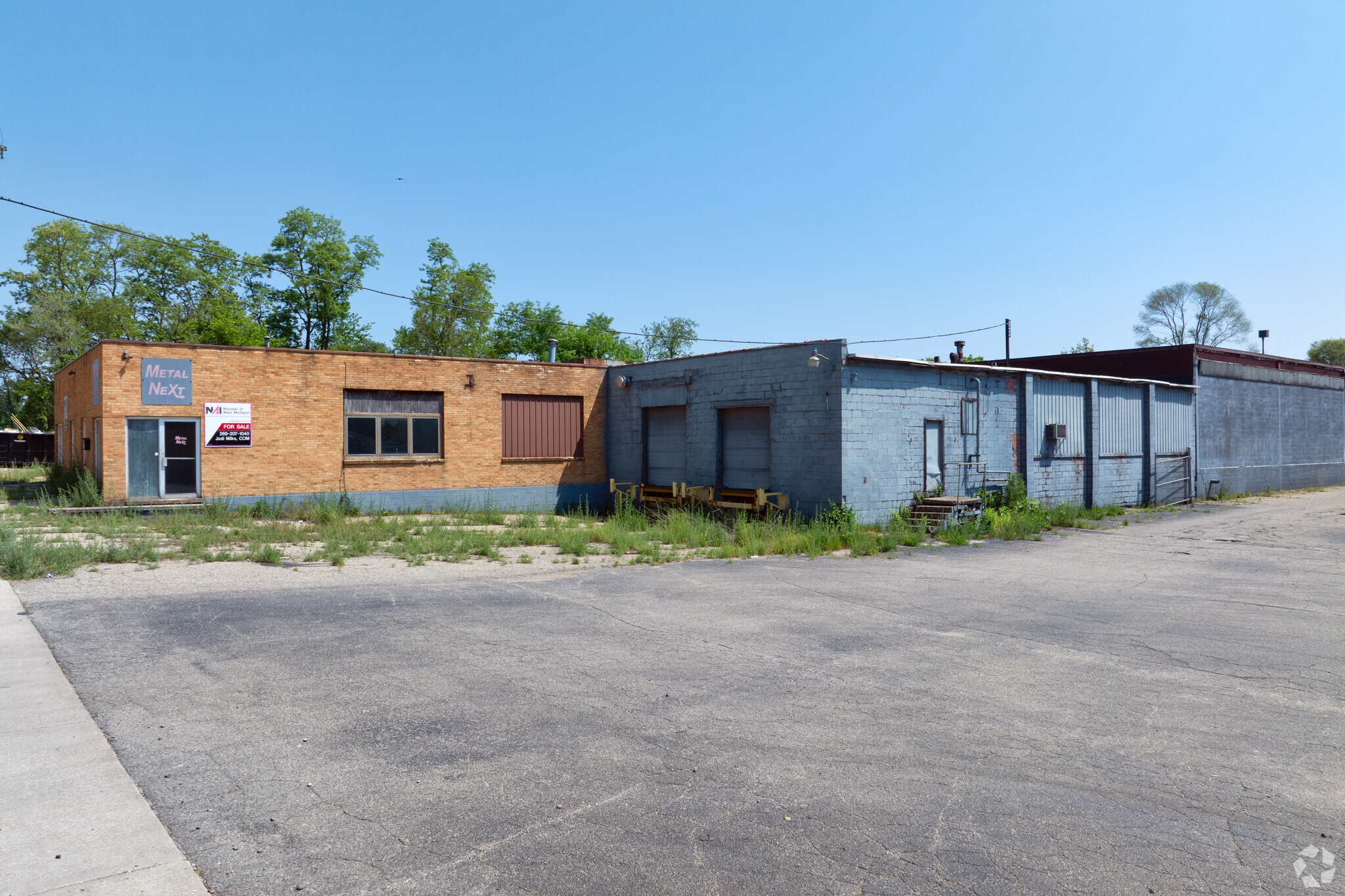 904 N Clark St, Albion, MI for Sale