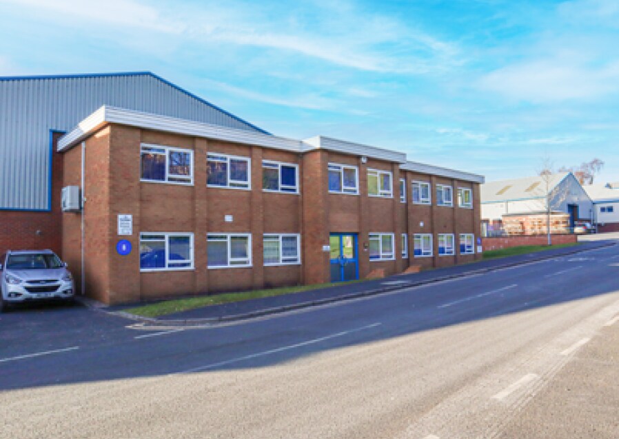 First Ave, Kingswinford, WMD for Rent