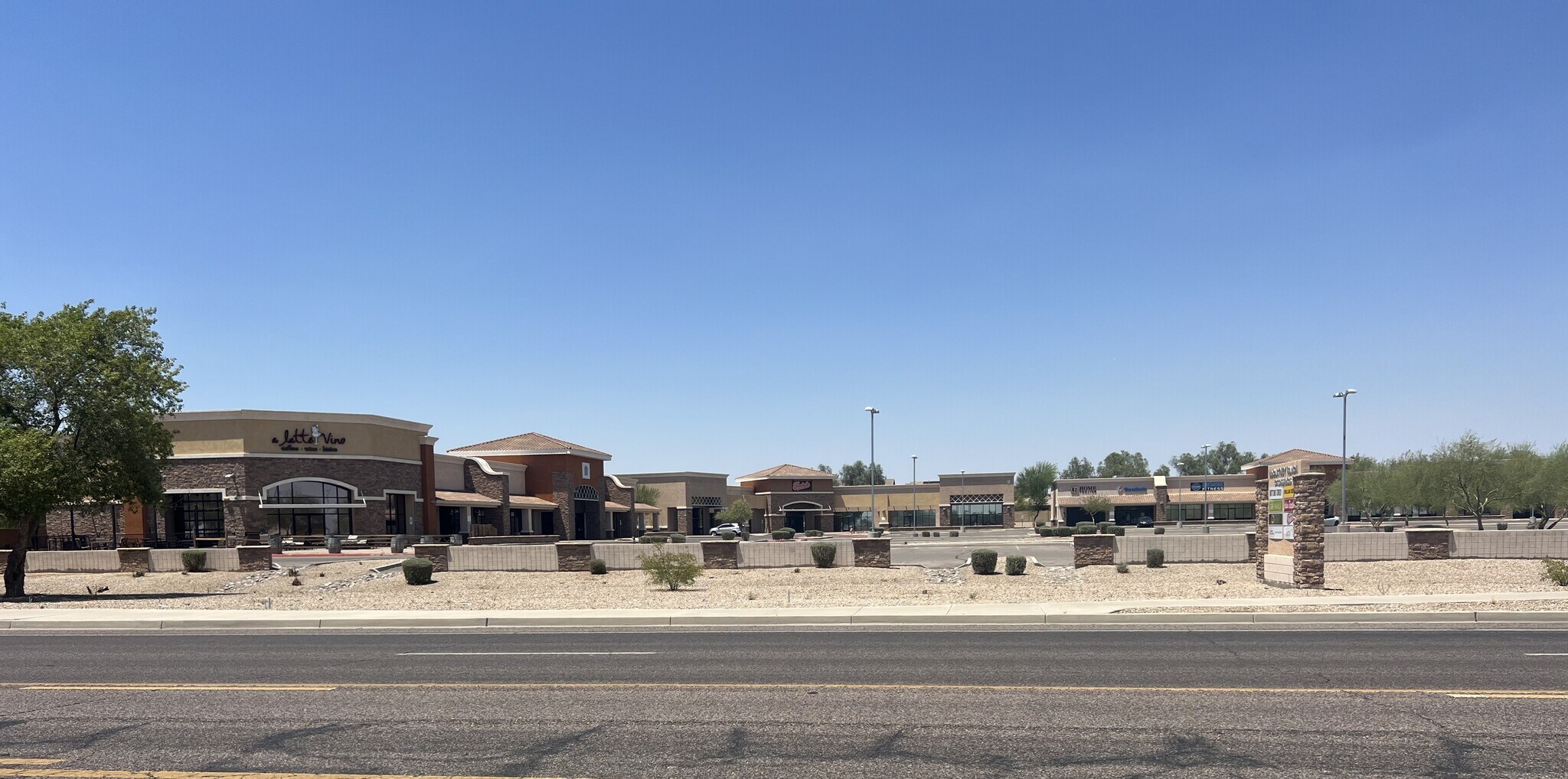 958 E Rodeo Rd, Casa Grande, AZ for Sale