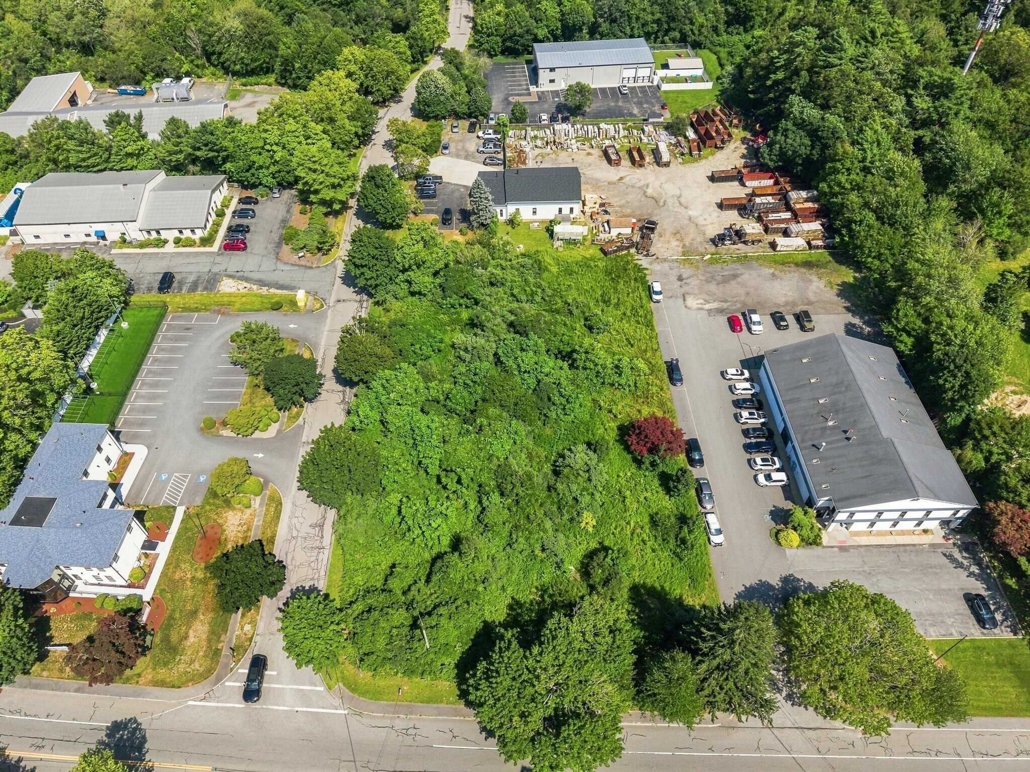 433 Faunce Corner Rd, Dartmouth, MA for Sale