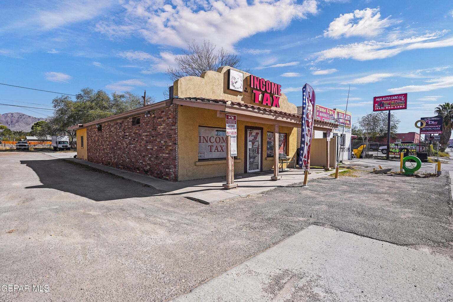 3984 Doniphan Dr, El Paso, TX for Sale
