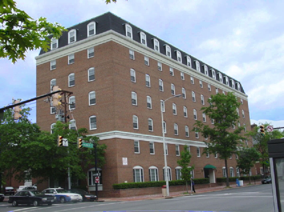 300 N Washington St Alexandria, VA 22314 Office Property for Lease on