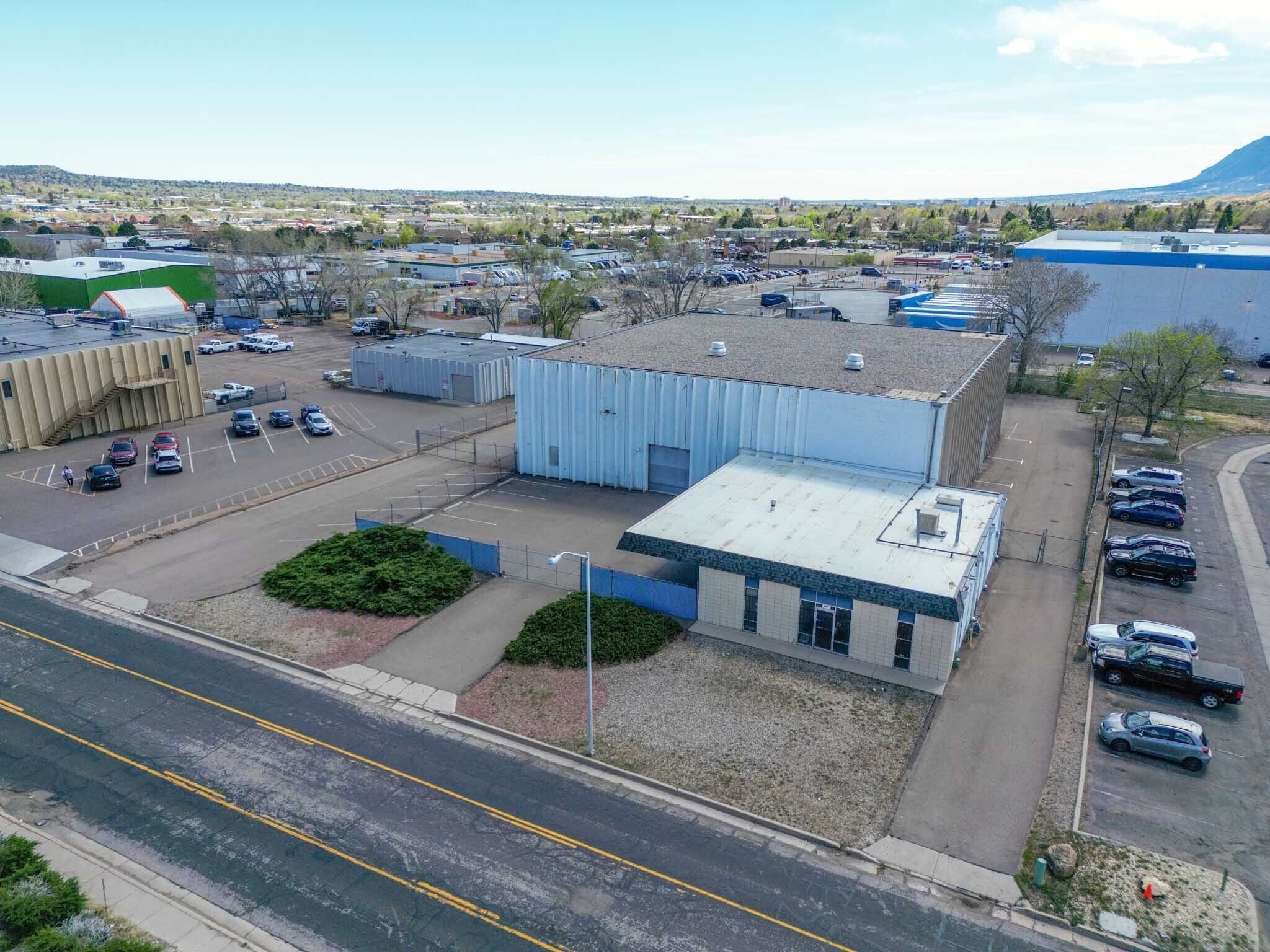 675 Elkton Dr, Colorado Springs, CO for Rent