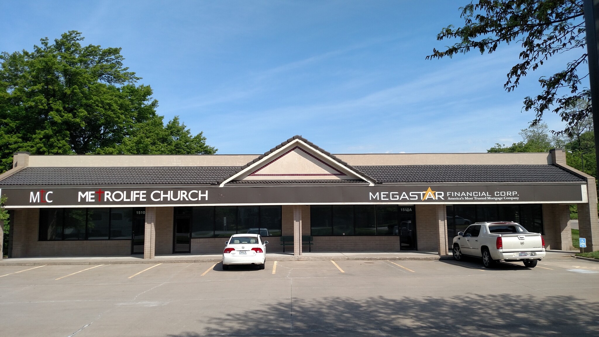 1510 NW Vivion Rd, Kansas City, MO for Rent