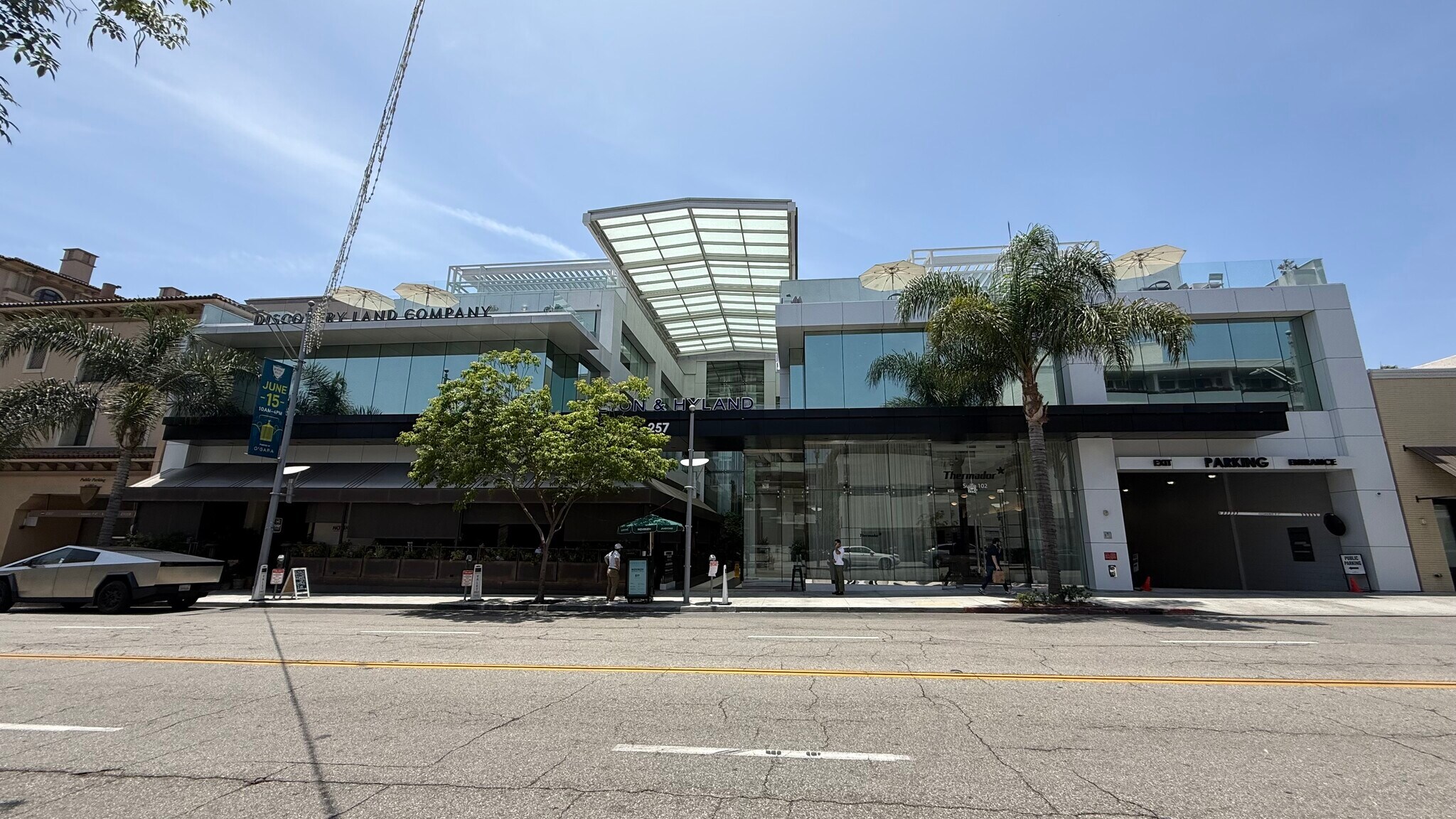 243 N Canon Dr, Beverly Hills, CA for Rent