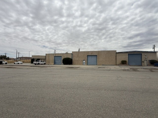 16409 K St, Mojave, CA for Sale