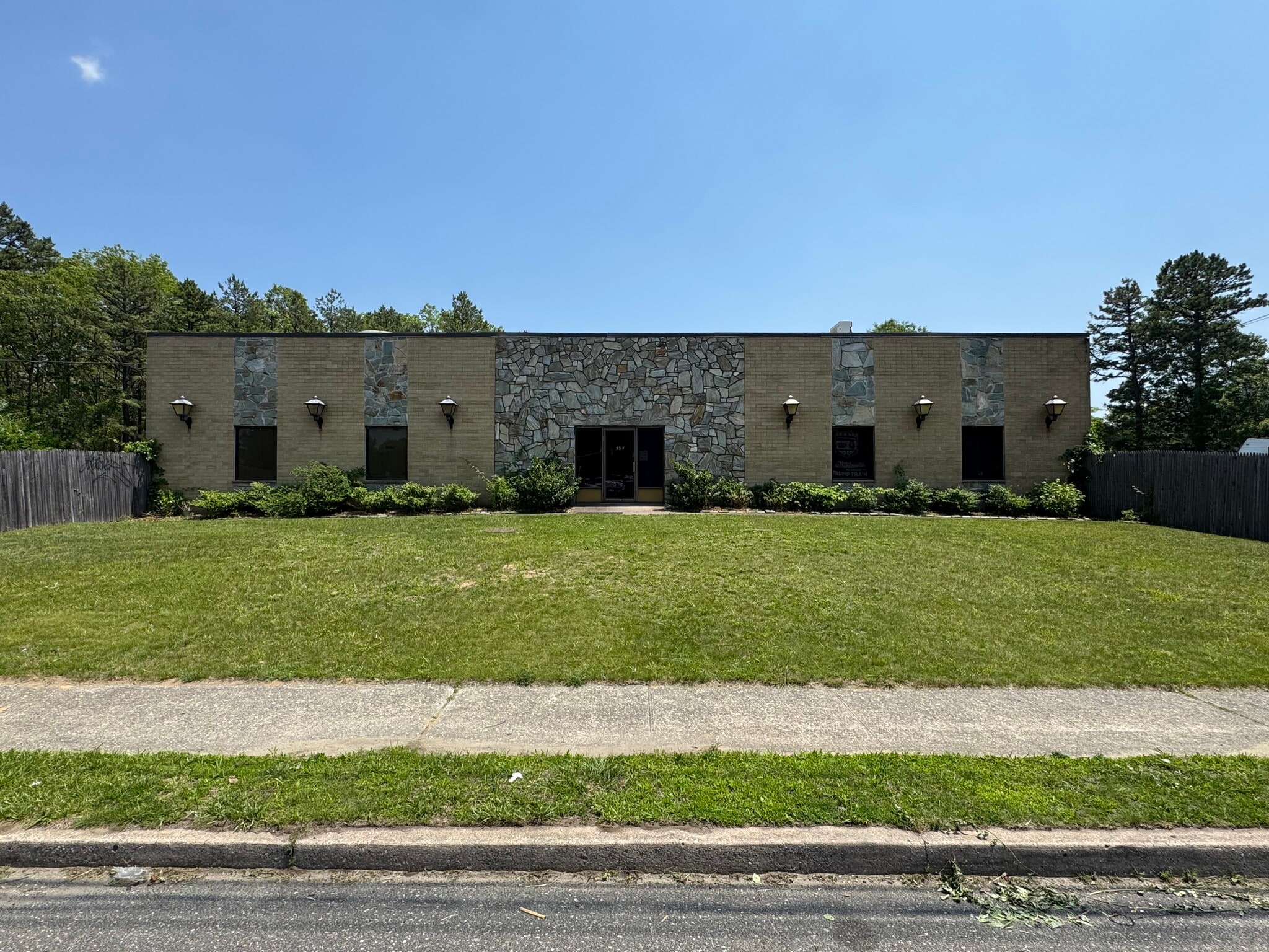 245 Middle Island Rd, Medford, NY for Rent