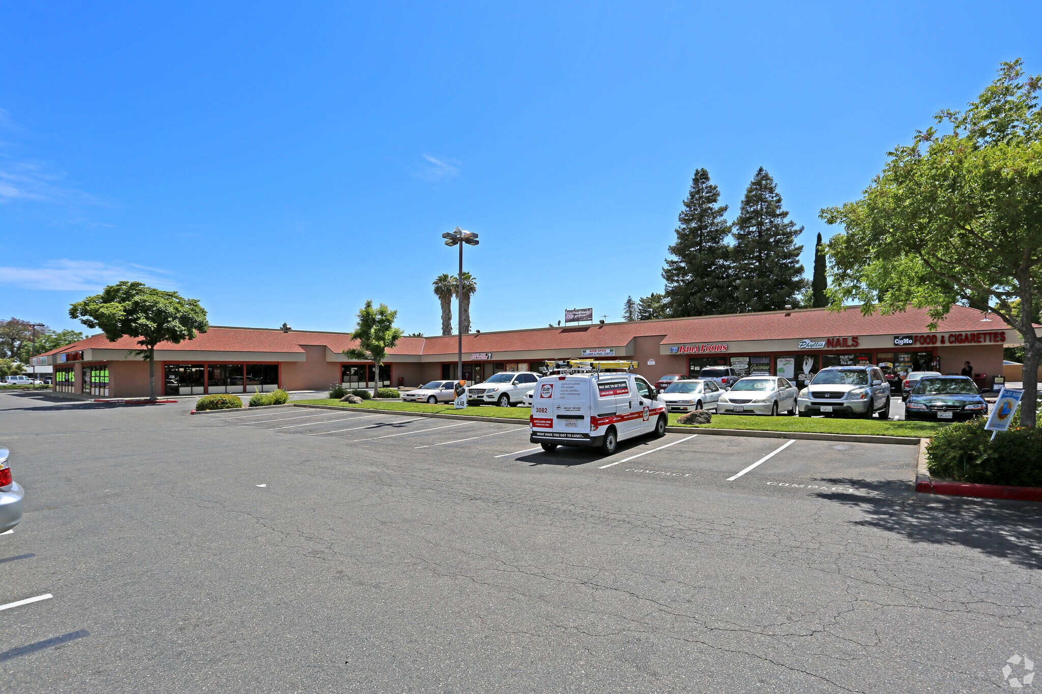 7290-7298 Franklin Blvd, Sacramento, CA for Rent