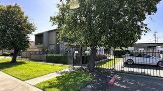 Lodi, CA Apartments - 610 E Pine St