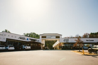 Fayetteville, AR Office/Medical, Retail - 1320-1554 N College Ave