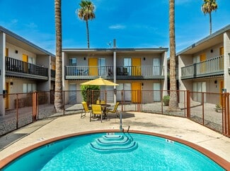 Phoenix, AZ Apartments - 1815 W Tuckey Ln