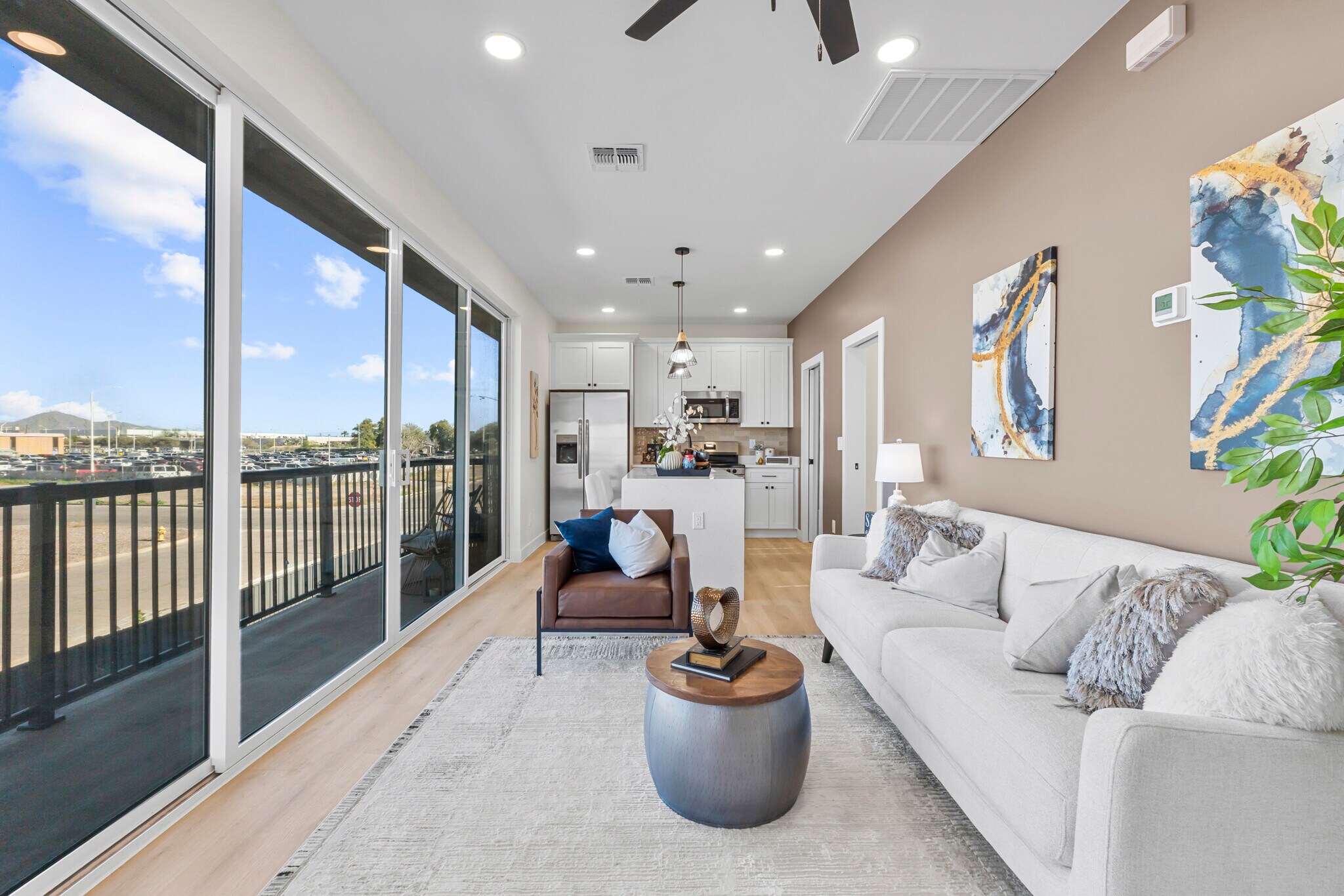 1405 14TH st, Phoenix, AZ for Sale